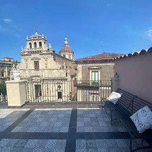 https://palazzo-fram.sicilyhotelsitaly.net